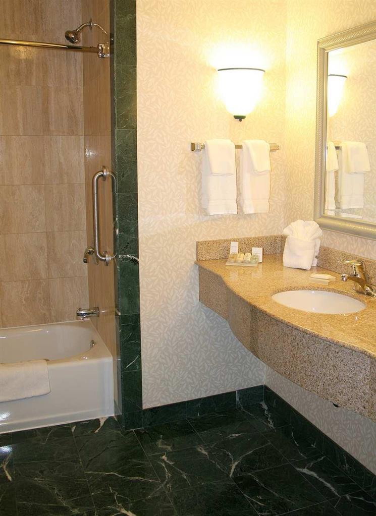 Hotel Hilton Garden 3*